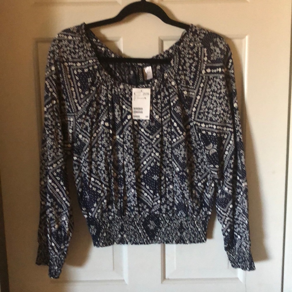 H & M blouse with elastic gather waist